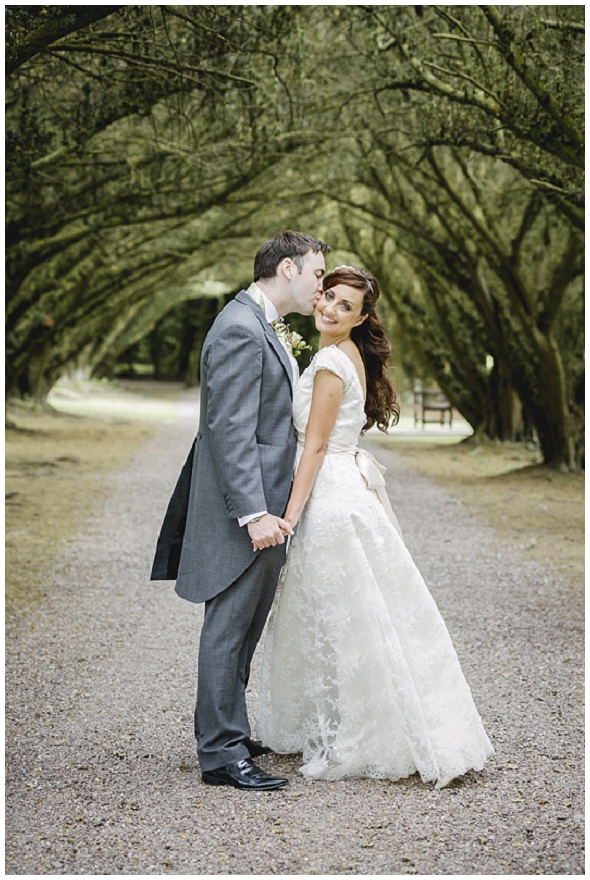 relaxed wedding at Newhall