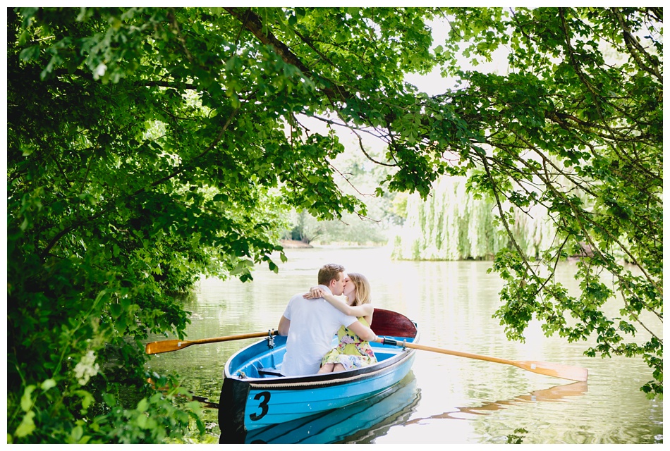 rowing boat engagement shoot