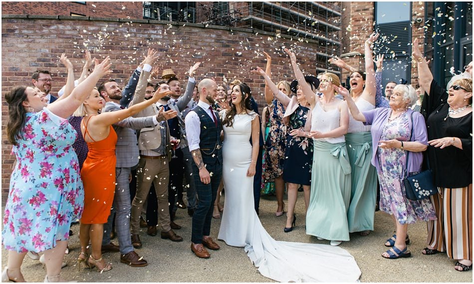 Siren wedding photography; confetti photo