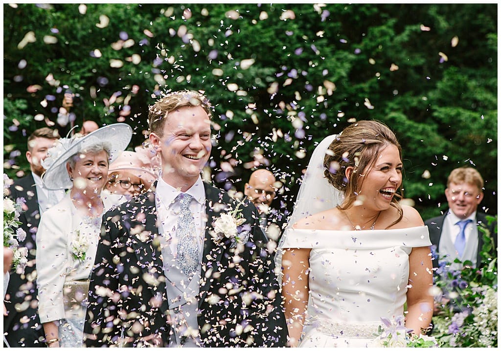 Confetti moment | Classic Bride in Suzanne Neville