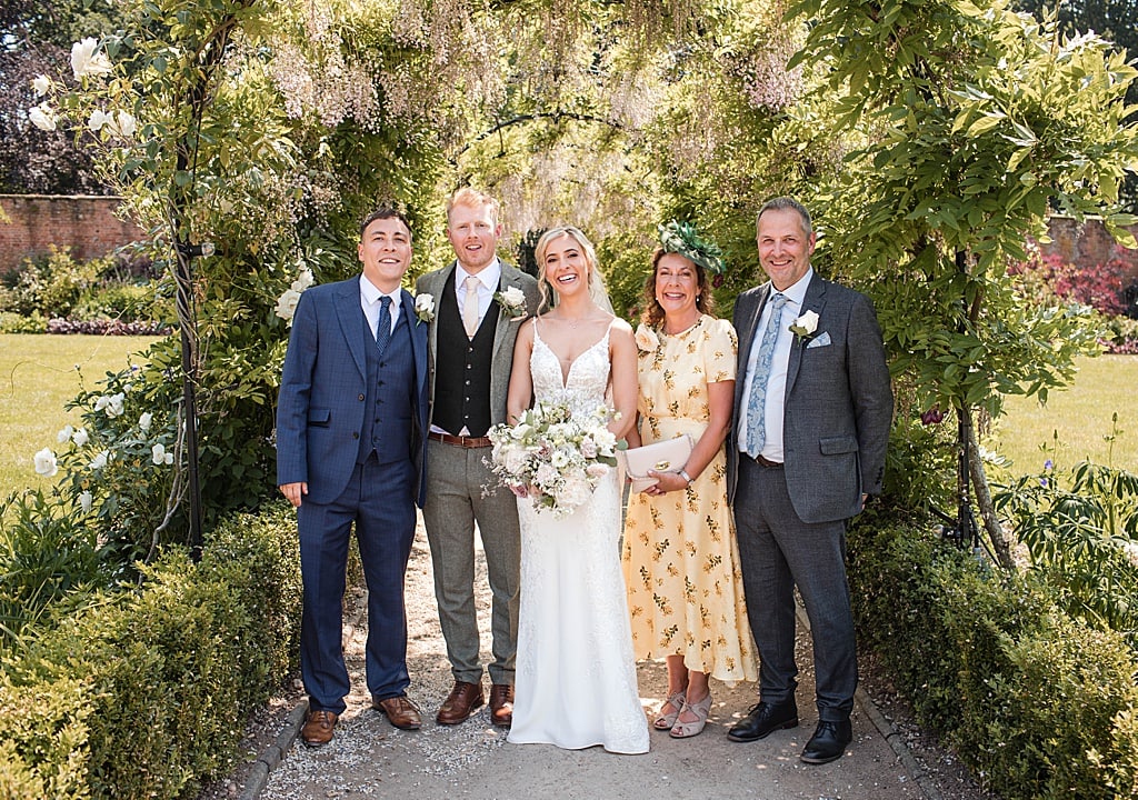 group wedding photo at Thorpe Garden
